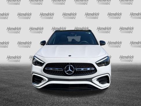 Used 2024 Mercedes-Benz GLA 250 4MATIC image 3