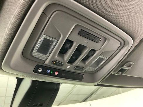 Used 2023 GMC Sierra 2500 Denali w/ Denali Ultimate Package image 23