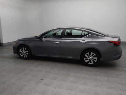 Used 2024 Nissan Altima 2.5 S image 3