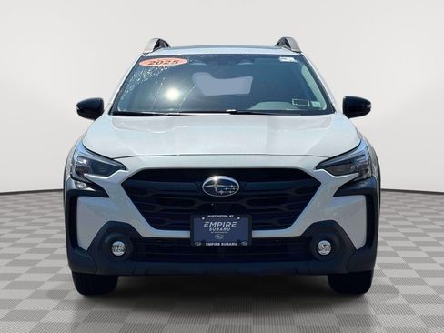 Used 2025 Subaru Outback Onyx Edition AWD/4WD image 3