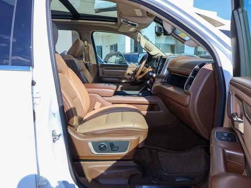 Used 2019 RAM 1500 Limited AWD/4WD image 30