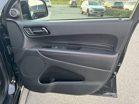 Used 2024 Dodge Durango GT image 27