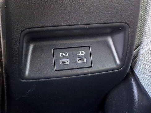 Certified 2024 Toyota Corolla SE FWD image 11