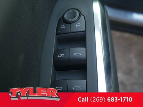 New 2026 Chevrolet Traverse Z71 w/ LPO, Floor Liner Package image 24