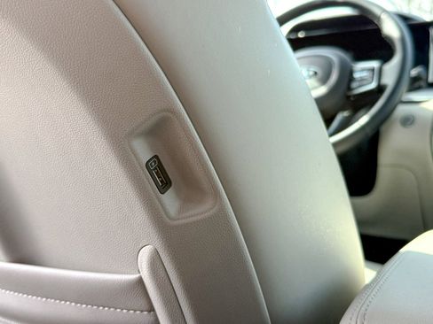 Certified 2021 Kia Sorento S image 34