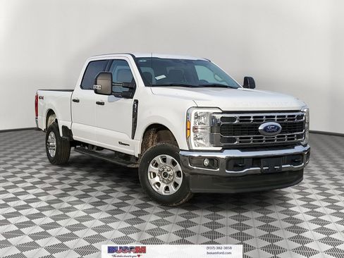 Certified 2024 Ford F350 XLT image 1