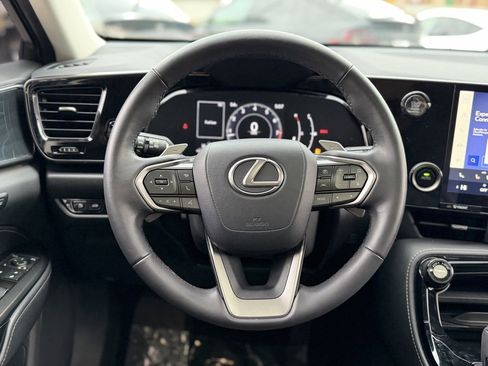 Used 2025 Lexus NX 250 FWD w/ Premium Package image 41