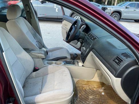 Used 2006 Ford Fusion SE FWD image 15