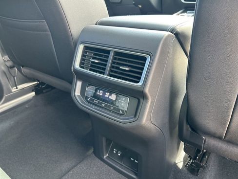 New 2026 Volkswagen Atlas SEL image 46