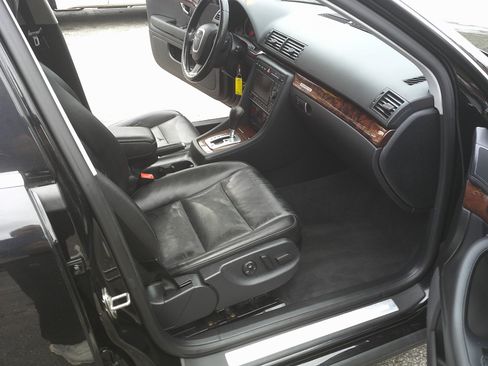 Used 2007 Audi A4 3.2 image 12