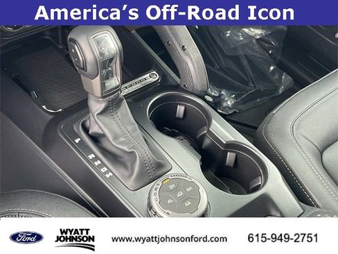 New 2025 Ford Bronco Badlands image 26