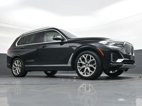 Used 2019 BMW X7 xDrive40i w/ Premium Package image 28