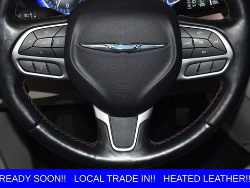 Used 2019 Chrysler Pacifica Touring-L w/ Advanced Safetytec Group FWD image 13