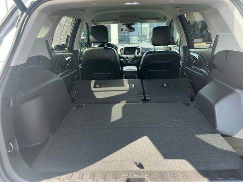 Used 2019 GMC Terrain SLT w/ Preferred Package FWD image 23