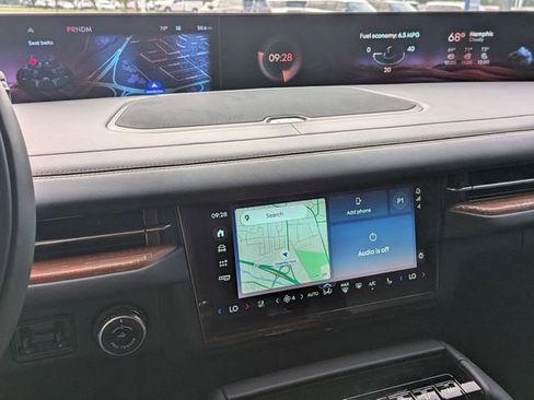 New 2025 Lincoln Navigator Reserve w/ Jet Appearance Package image 10