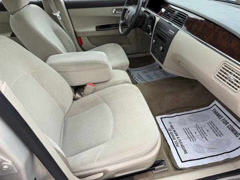 Used 2008 Buick LaCrosse CX FWD image 21