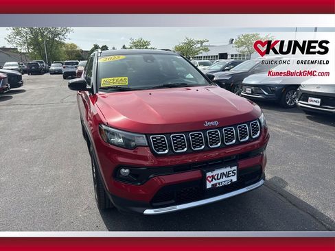 Used 2025 Jeep Compass Limited AWD/4WD image 13
