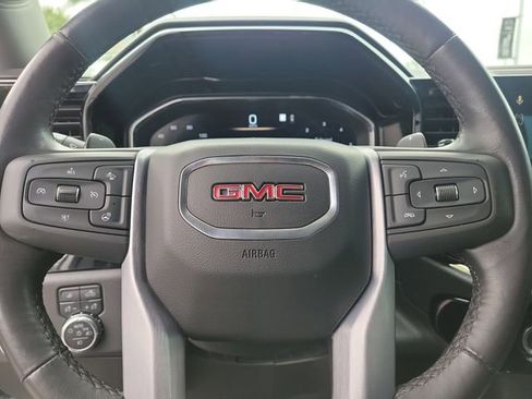 Used 2023 GMC Sierra 1500 SLT w/ SLT Premium Package RWD image 20