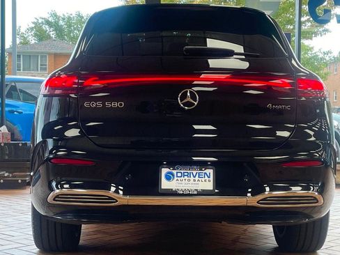 Used 2023 Mercedes-Benz EQS 580 4MATIC SUV image 12