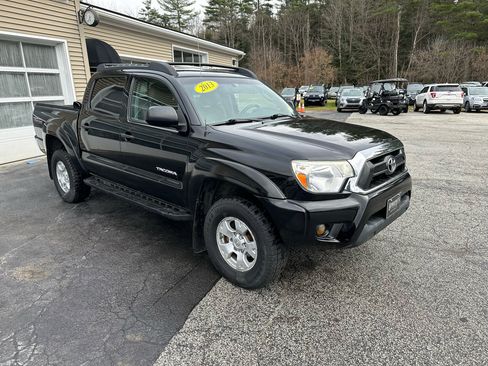Used 2013 Toyota Tacoma 4x4 Double Cab image 3