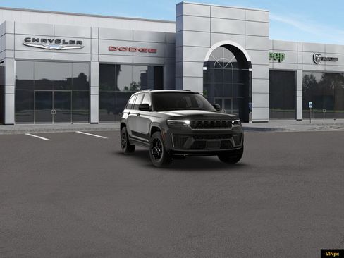 New 2026 Jeep Grand Cherokee Altitude AWD/4WD image 16