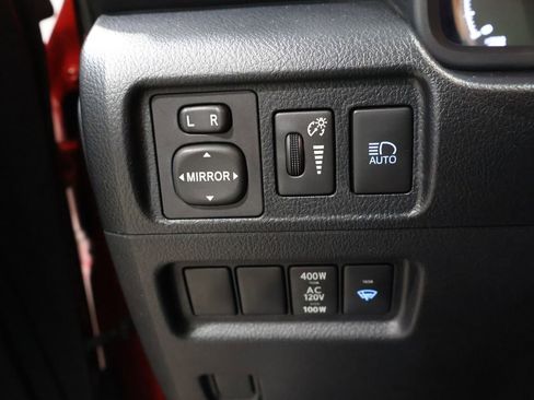 Used 2022 Toyota 4Runner TRD Off-Road Premium image 30