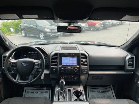 Used 2019 Ford F150 XLT w/ Equipment Group 302A Luxury AWD/4WD image 27