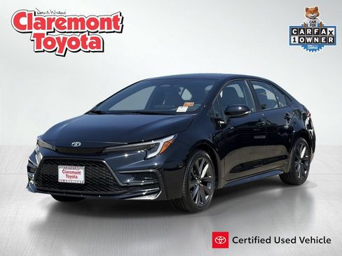 Certified 2026 Toyota Corolla SE FWD image 1