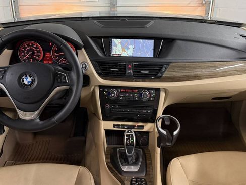 Used 2014 BMW X1 sDrive28i RWD image 12