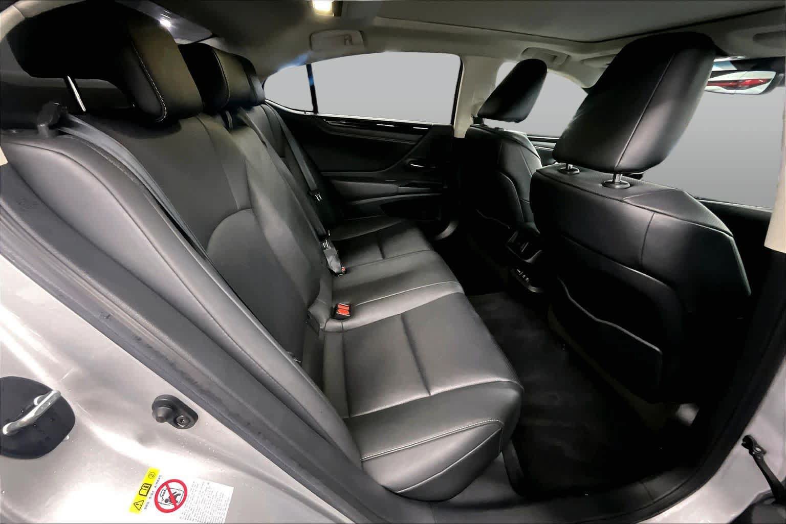 Used 2019 Lexus ES 350 w/ Premium Package FWD image 20