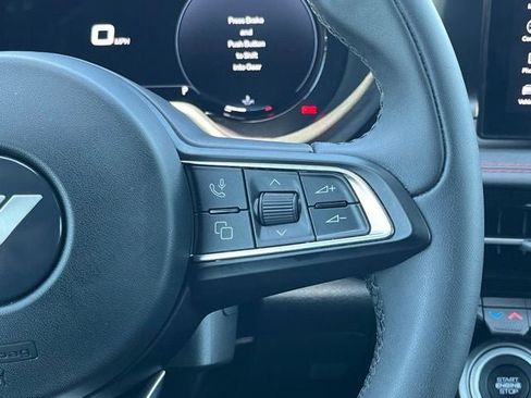 Used 2024 Dodge Hornet GT w/ Cold Weather Group AWD/4WD image 19