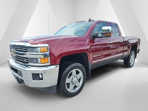 Used 2015 Chevrolet Silverado 2500 LTZ w/ Snow Plow Prep Package AWD/4WD image 3