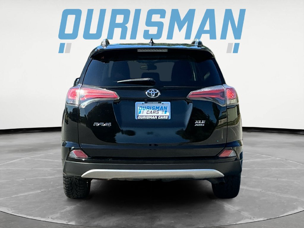 Used 2016 Toyota RAV4 XLE AWD/4WD image 6