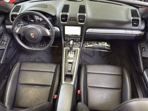Used 2014 Porsche Boxster S image 18