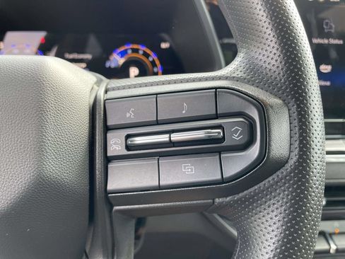 Used 2024 Chevrolet Colorado Trail Boss AWD/4WD image 19
