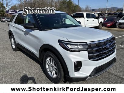 New 2026 Ford Explorer Active w/ Active Comfort Package