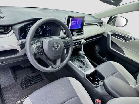 Used 2023 Toyota RAV4 XLE w/ Convenience Package AWD/4WD image 7