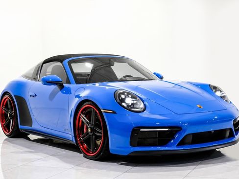 Used 2022 Porsche 911 Targa 4 GTS image 7