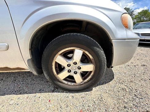 Used 2007 Dodge Grand Caravan SXT FWD image 19