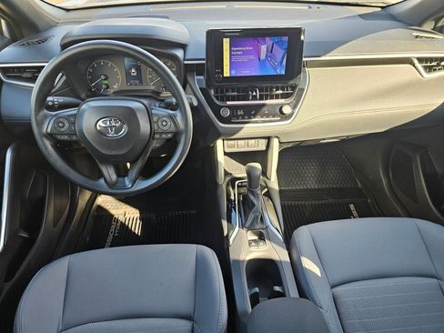 Used 2024 Toyota Corolla Cross AWD Hybrid image 22