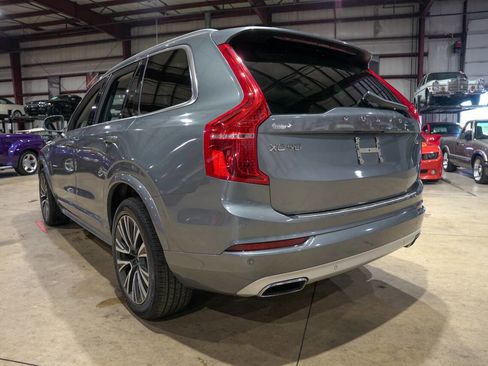 Used 2020 Volvo XC90 T5 Momentum w/ Protection Package Premier image 6
