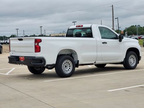 Used 2022 Chevrolet Silverado 1500 W/T RWD image 4