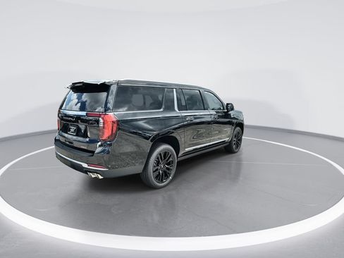 New 2026 GMC Yukon XL Denali w/ Sun & Power Step Package RWD image 8
