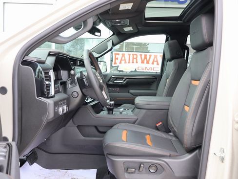 New 2026 GMC Sierra 1500 AT4 w/ AT4 Premium Package image 16