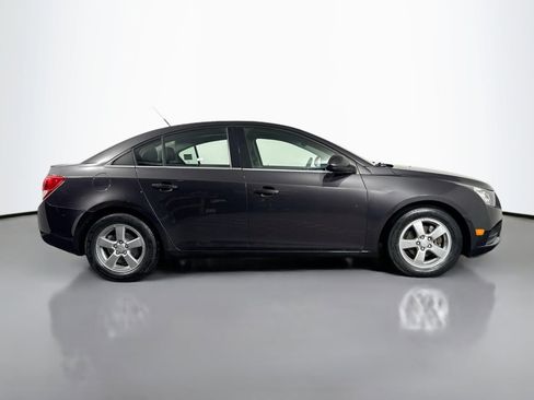 Used 2013 Chevrolet Cruze LT w/ All-Star Edition image 4
