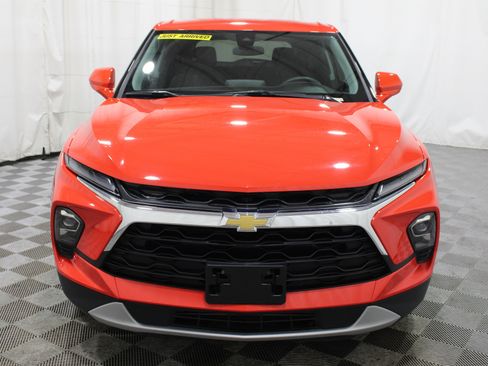 Used 2025 Chevrolet Blazer LT AWD/4WD image 32