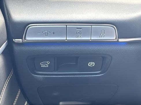 Used 2022 Genesis GV80 2.5T w/ Advanced Package 03 RWD image 34