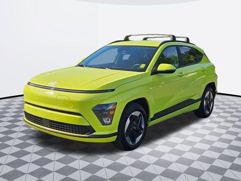 Certified 2024 Hyundai Kona SEL FWD image 2