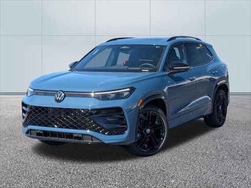 New 2026 Volkswagen Tiguan SE R-Line FWD image 1