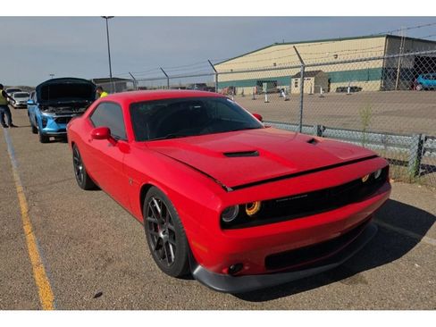 Used 2016 Dodge Challenger R/T Scat Pack RWD image 5